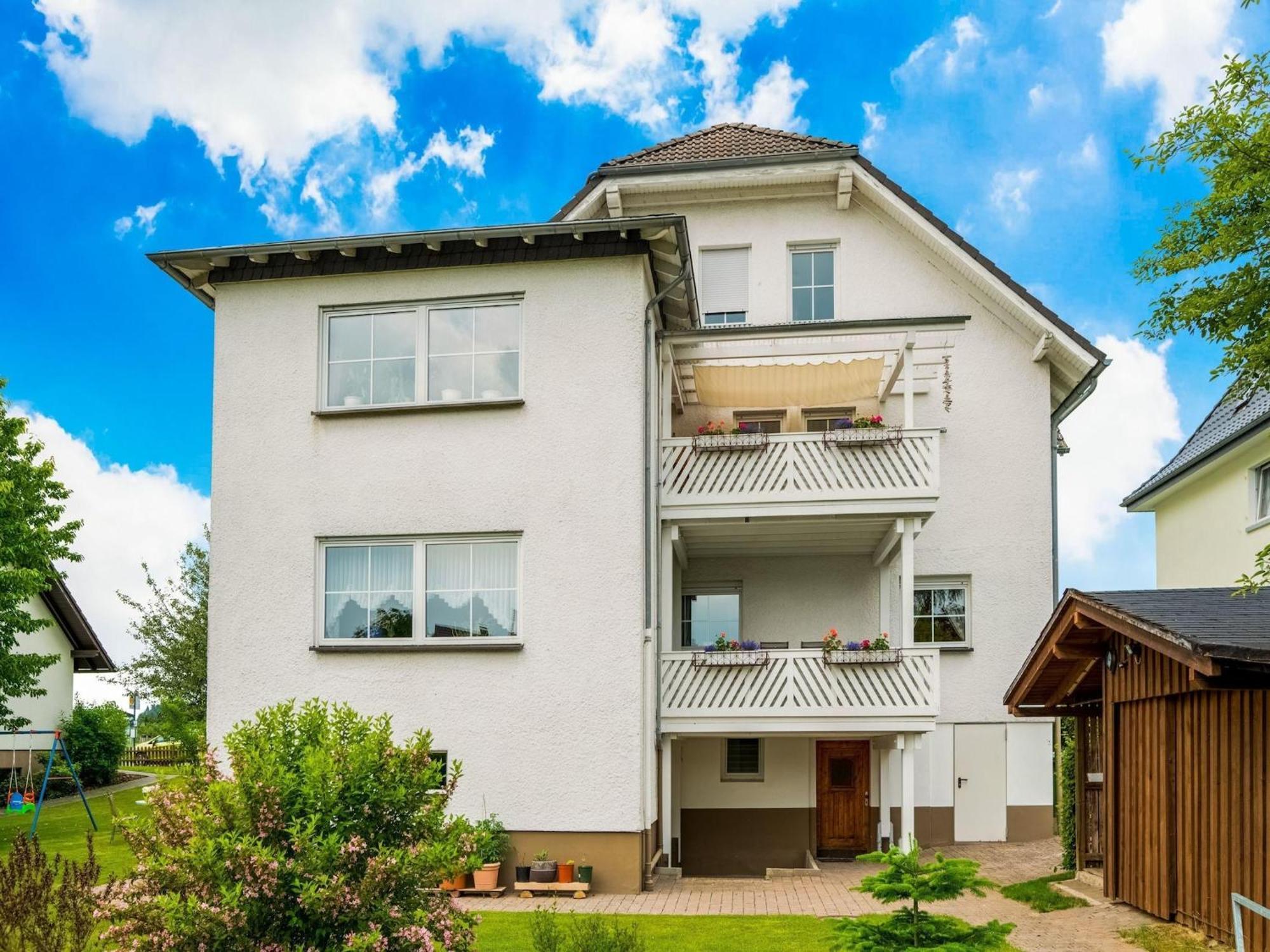 Luxurious Apartment In Medebach Near Public Pool Екстер'єр фото