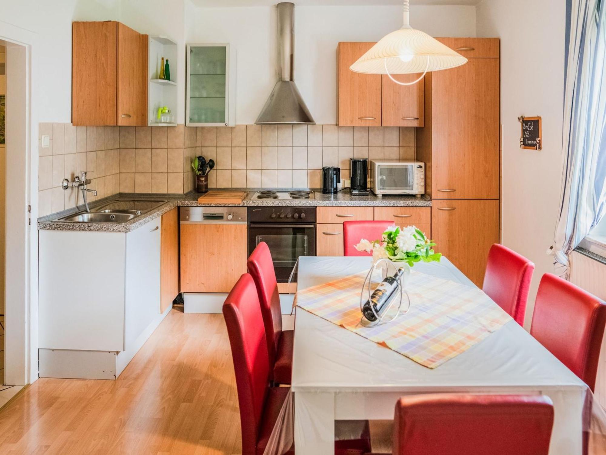 Luxurious Apartment In Medebach Near Public Pool Екстер'єр фото