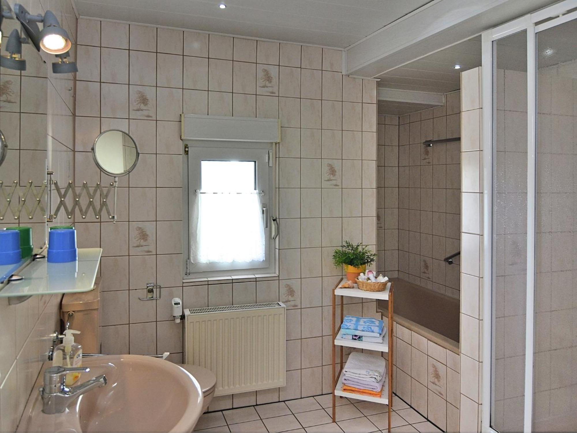 Luxurious Apartment In Medebach Near Public Pool Екстер'єр фото